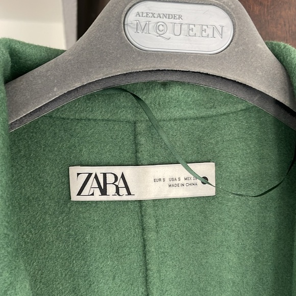 ZARA Oversized Green Coat - Picture 3 of 14